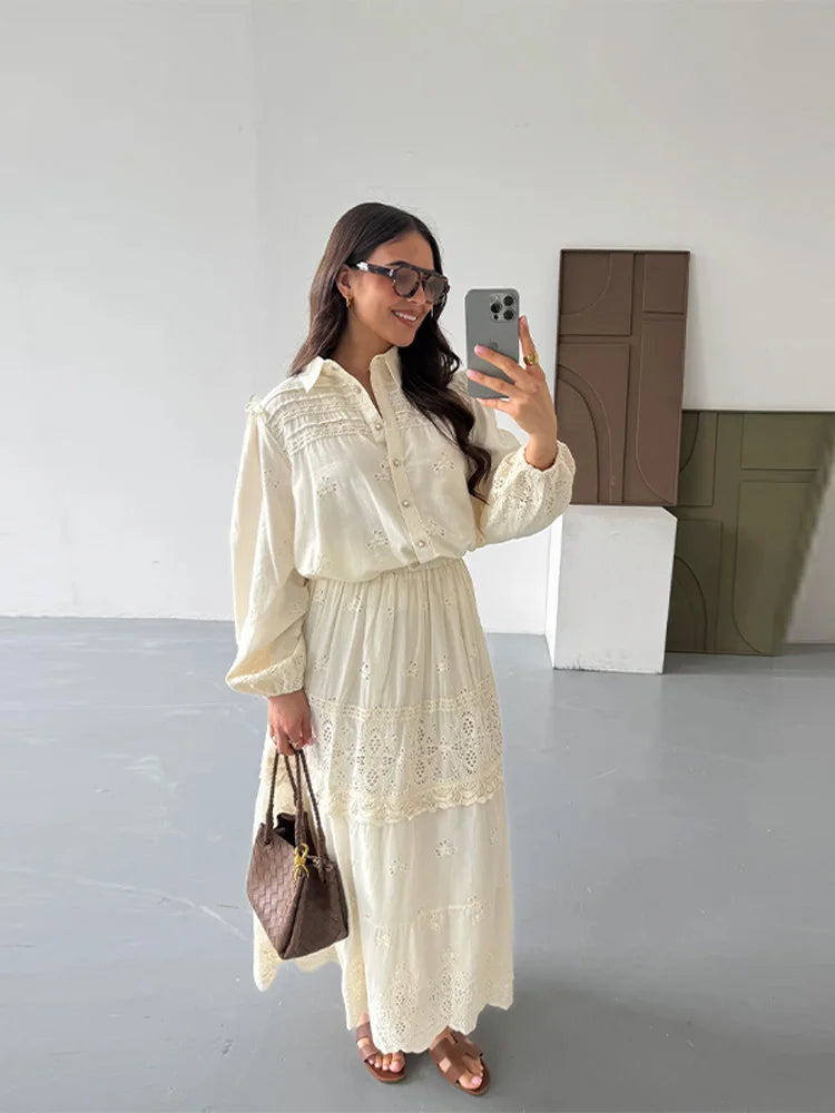 Élise | Broderie Midi Jurk van Luchtig Katoen