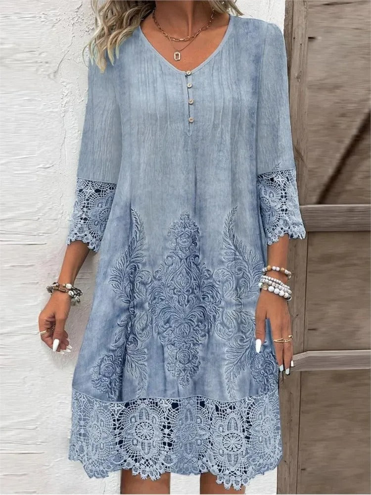 Andrea | V-Hals Jurk Met Kanten Details