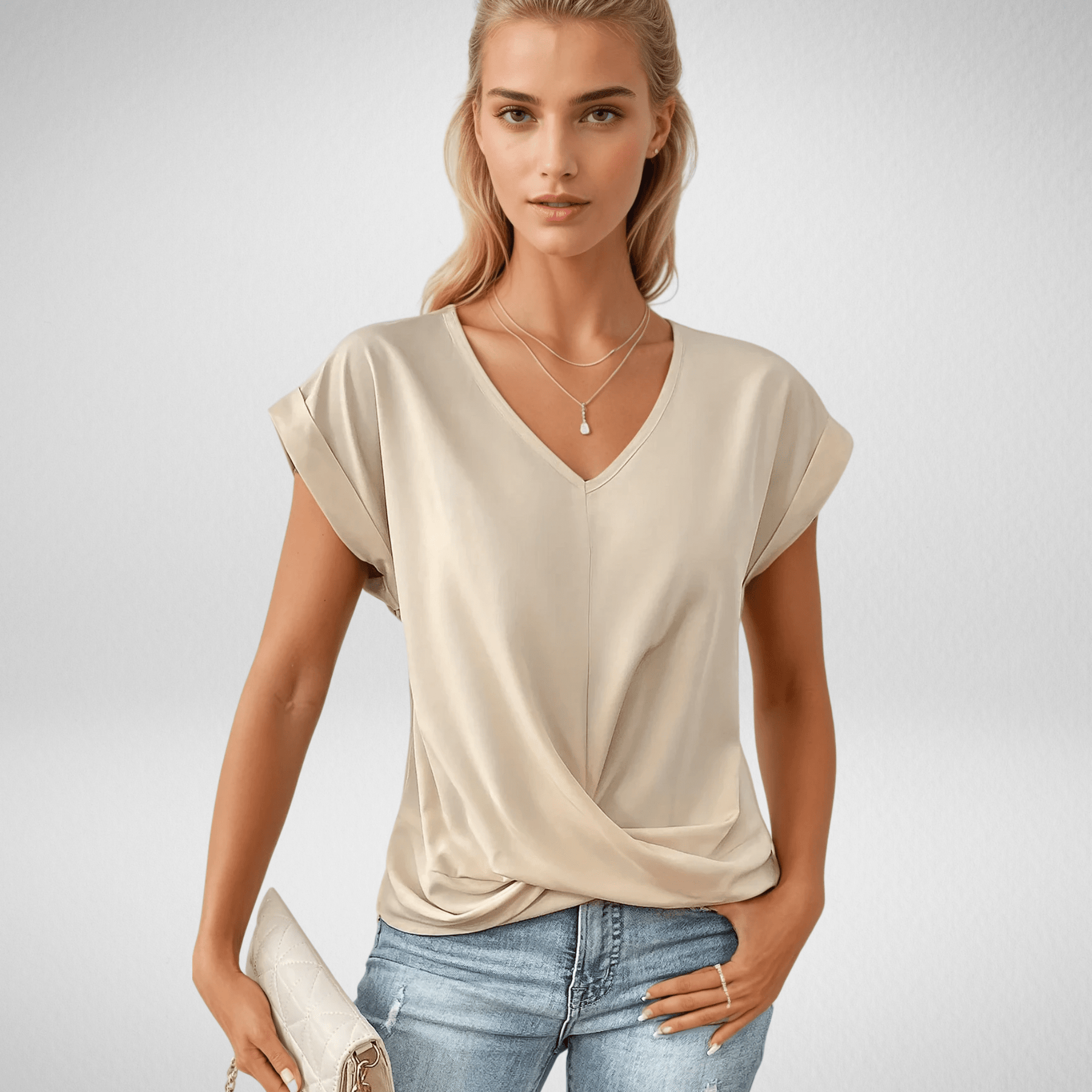 Ziva | Casual T-shirt met V-hals - Flatterend en stijlvol