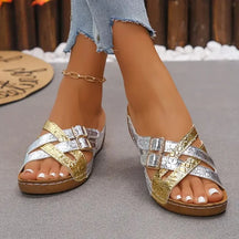 Danaya | Orthopedische Slippers Met Glanzende Afwerking En Kruisbanden