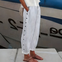 Aida Broek | Luchtige Linnenstijl